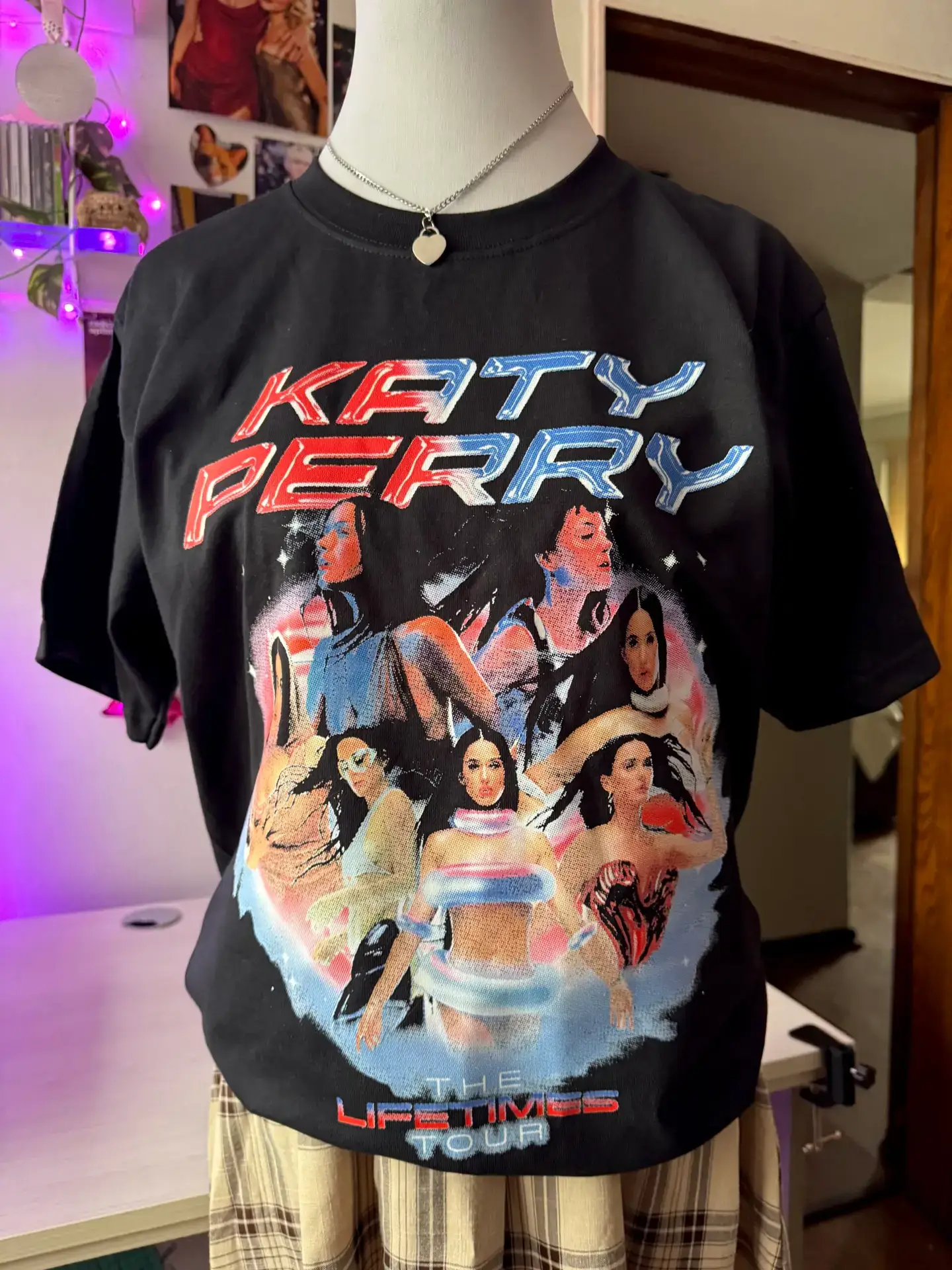 Polera Katy Perry Lifetimes Tour Chile