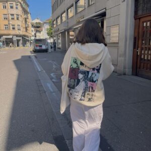 Poleron Beige The Eras Tour Taylor Swift