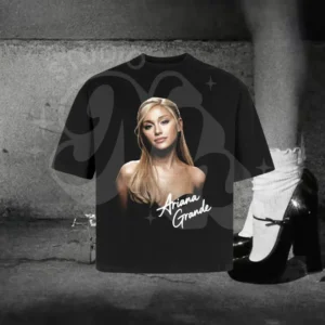 Polera Ariana Grande